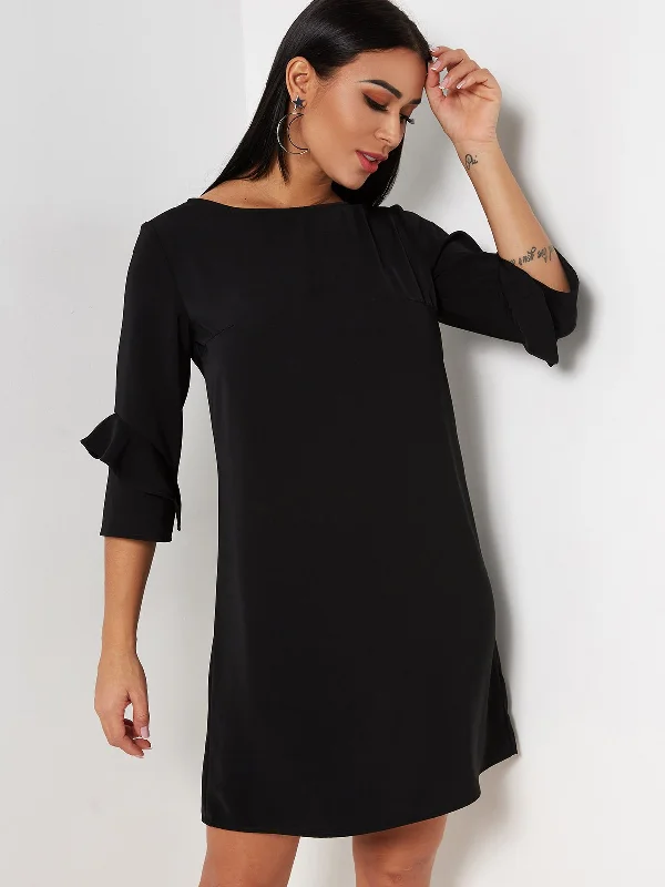 Wholesale Black Round Neck 3/4 Length Sleeve Plain Mini Dress